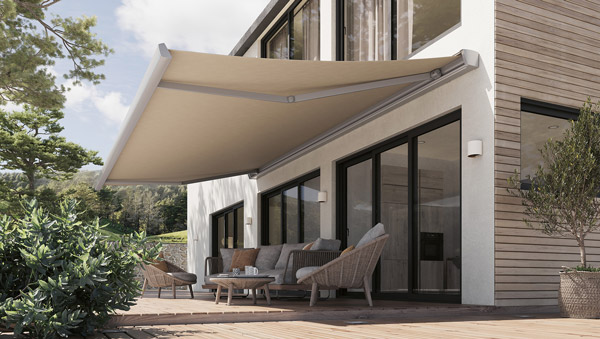2_MHZ-Markisen-Awnings-13-art02-LED-day_8563-beige