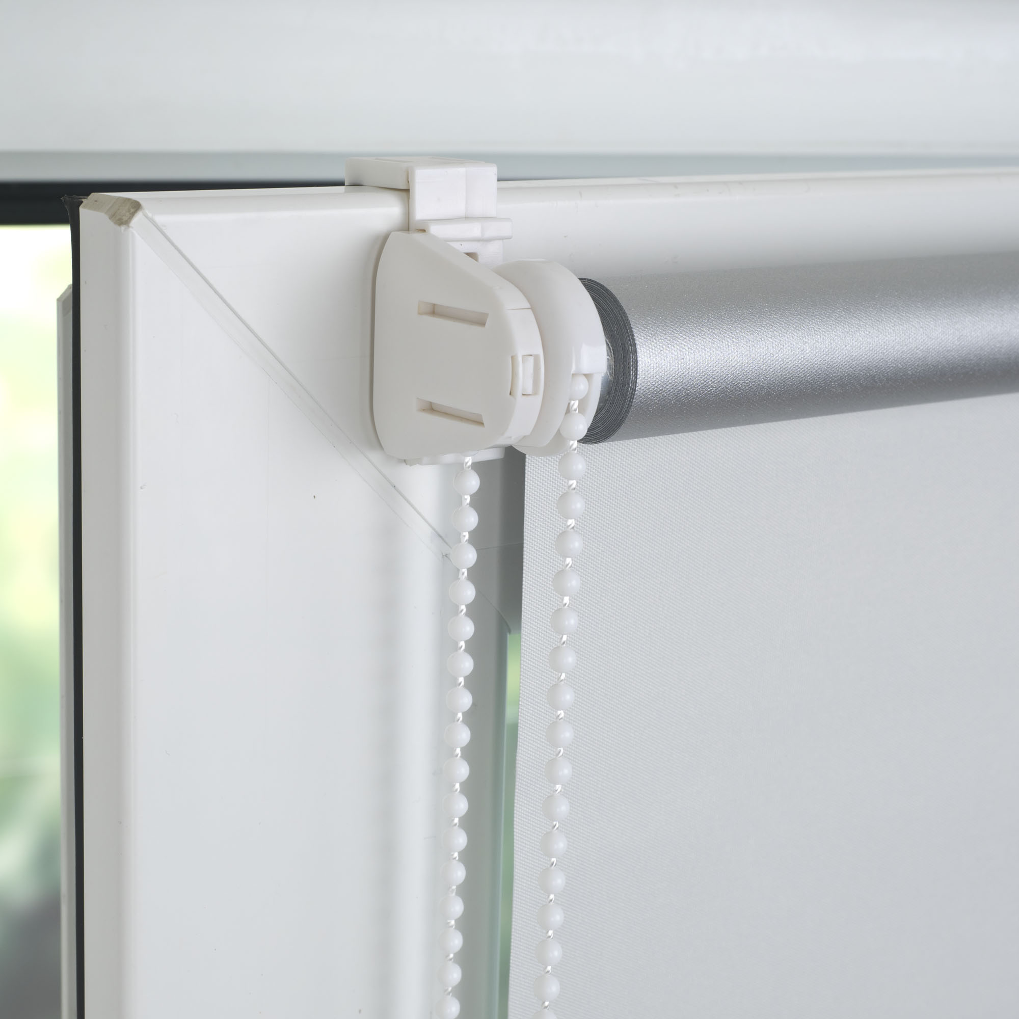 Klemmfix Rollo Liedeco weiß lichtundurchlässig