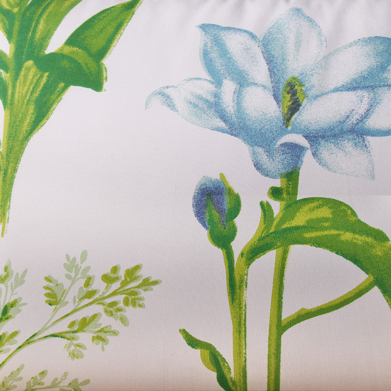 Kissen Blumenwiese weich mit Blumen weiß/grün/blau 40x80cm