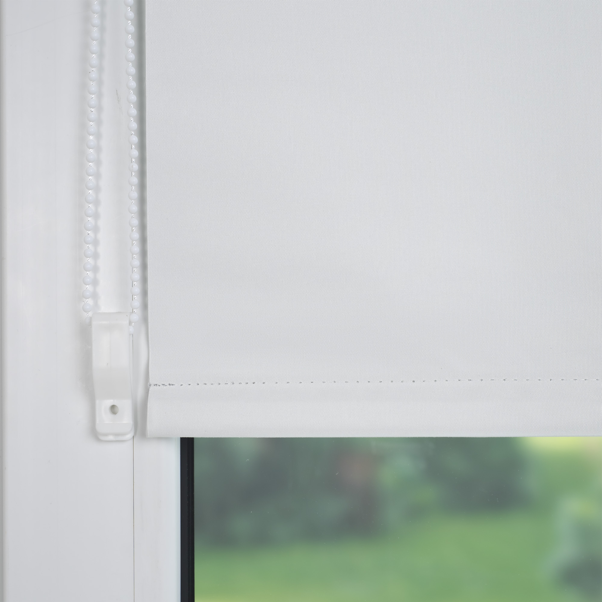 Klemmfix Rollo Liedeco weiß lichtundurchlässig